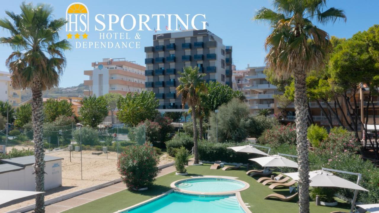 Hotel Sporting Alba Adriatica Exterior foto